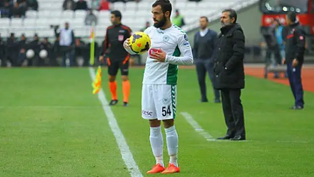 Mehmet Uslu Konyaspor'dan ayrıldı