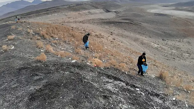 Meke Gölü'nde çevre temizliği yapıldı
