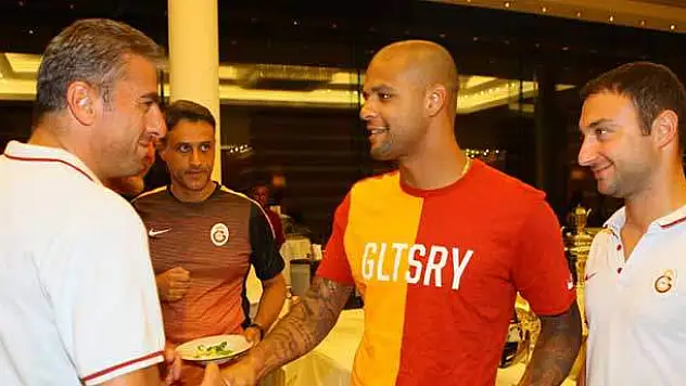 Melo: 'Galatasaray'dan ayrılmayı düşünmedim'