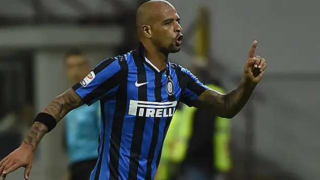 Melo, Inter ile yol ayrımında