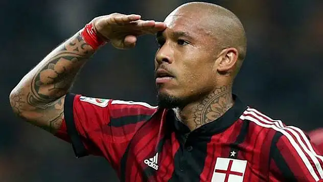Melo'nun alternatifi Nigel de Jong