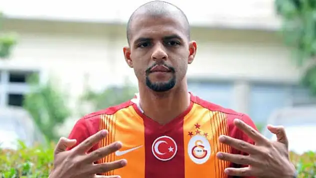 Melo ülkesine dönüyor