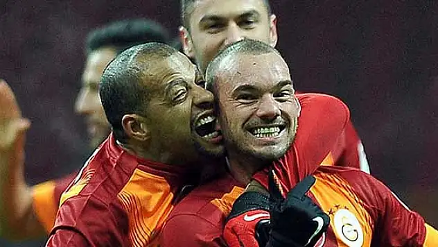 Melo yine ısırdı