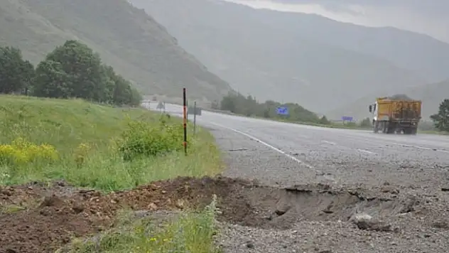 Menfeze yerleştirilen bomba infilak etti