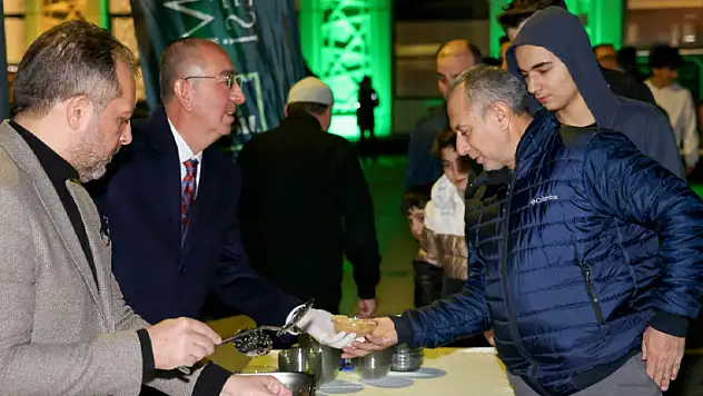 Meram, 6 Şubat depremlerinde hayatlarını kaybedenleri unutmadı 