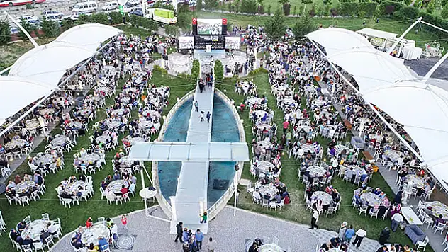 Meram Belediyesi ailesi iftarda buluştu