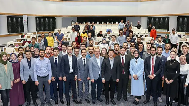 Meram Belediyesi Gençlik Meclisi'nde genel kurul heyecanı