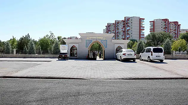 Meram Belediyesi Kurban Bayramına yetiştirdi: Hacıfettah Mezarlığına namazgah ve otopark
