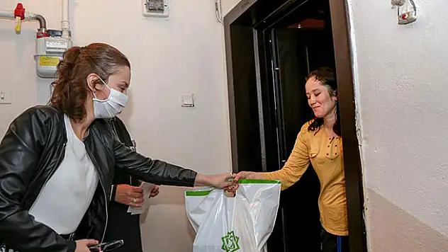 Meram Belediyesi Meclis Üyeleri engellileri unutmadı