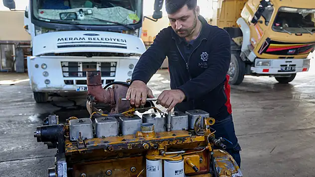 Meram Belediyesinin atölyeleri fabrika gibi çalışıyor