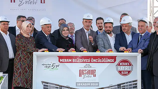 Meram'da Aksinne Evlerinin temeli atıldı