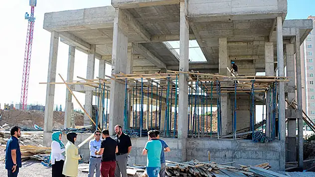 Meram'da gençlere fonksiyonel merkez