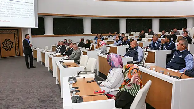 Meram'da hizmet içi eğitimler devam ediyor