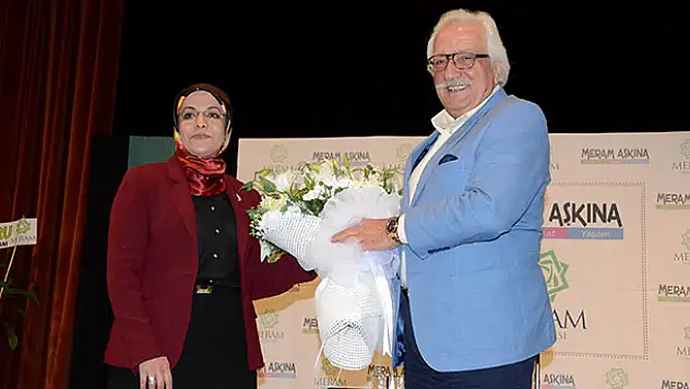 Meram'da Yavuz Bahadıroğlu seminerleri başladı