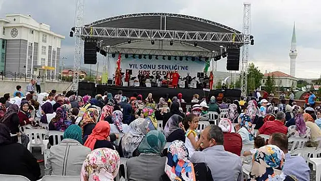 Meram'da Yılsonu Şenliği