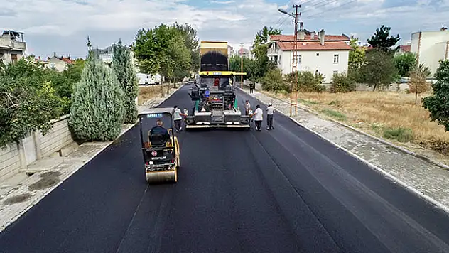 Meram'da yol ve asfaltlama çalışmaları tamamlanıyor