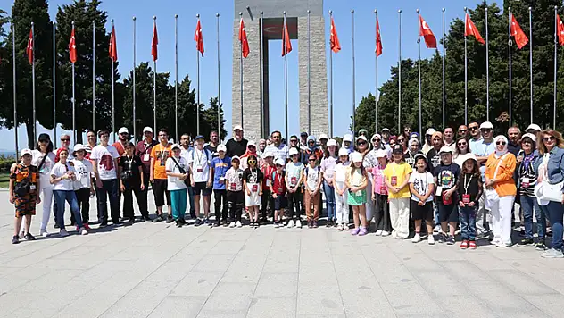 Meram'ın başarılı öğrencileri, Bursa ve Çanakkale'de tarihe tanıklık etti