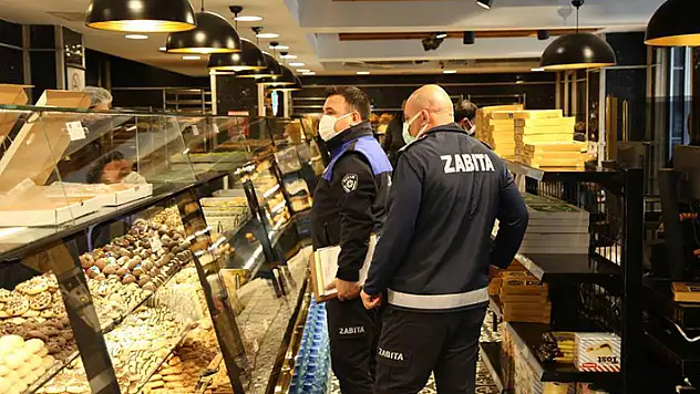Meram zabıtası Ramazan denetimlerini aralıksız sürdürüyor
