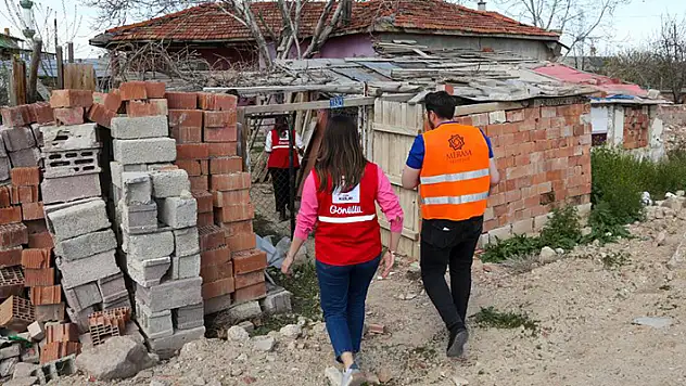 Meram'da ihtiyaç sahiplerinin yüzü bu Ramazanda da gülüyor
