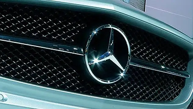 Mercedes'e para cezası