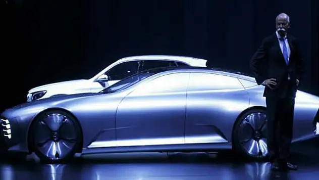 Mercedes'ten Audi ve BMW'ye sürpriz çağrı