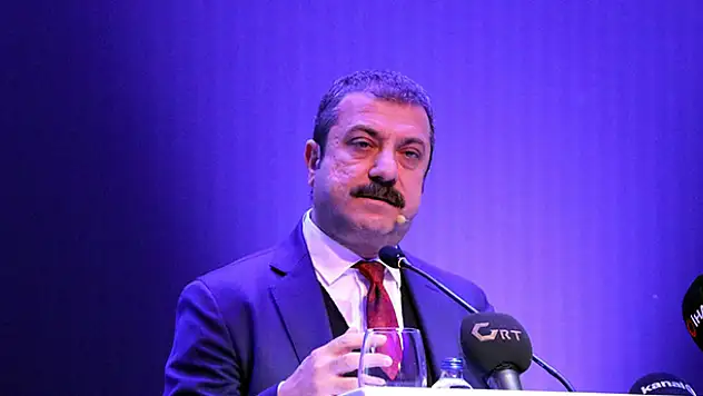 Merkez Bankası Başkanı Naci Ağbal görevden alındı, yerine Şahap Kavcıoğlu atandı atandı