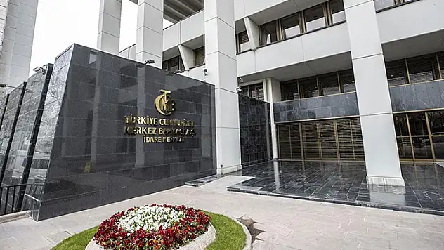 Merkez Bankası, faizi 100 baz puan indirdi
