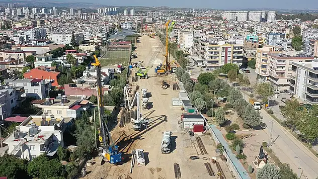Mersin-Adana arasındaki demiryolu ulaşımı 35 dakikaya düşecek
