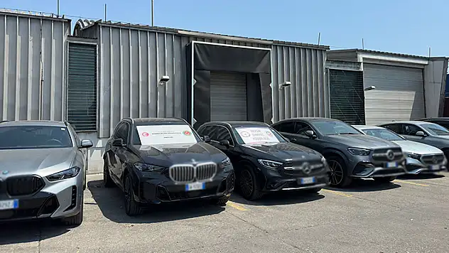 Mersin'de 56 milyon lira değerinde çalıntı araç ele geçirildi
