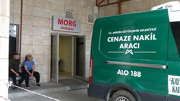 Mersin'de aile katliamı: 3 ölü 