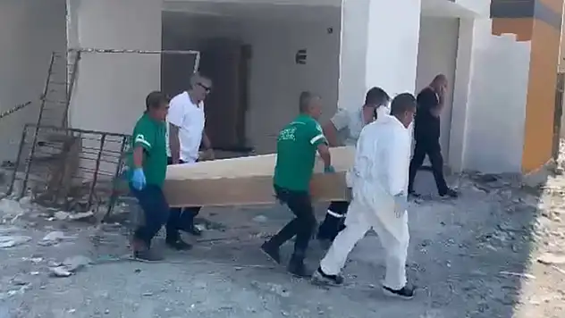 Mersin'de asansör boşluğuna düşen işçi hayatını kaybetti
