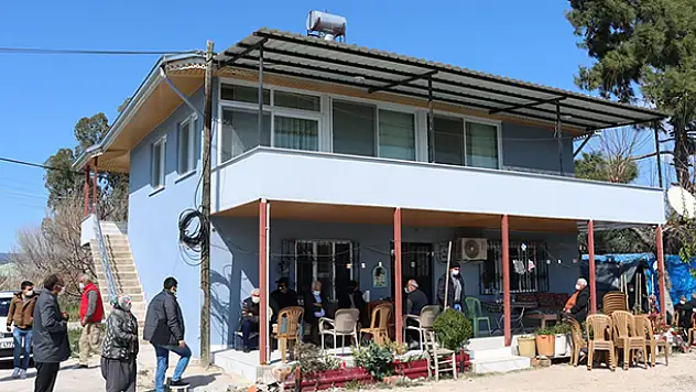 Mersin'de balıkçı teknesi alabora oldu: 2 ölü