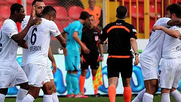 Mersin'de gol yağmuru