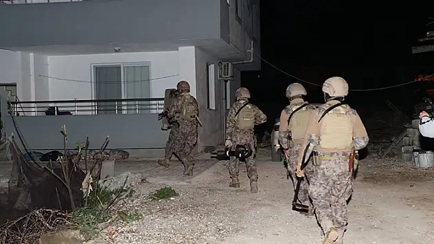Mersin'de PKK/KCK operasyonu: 11 gözaltı
