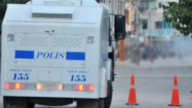 Mersin'de polise silahlı saldırı