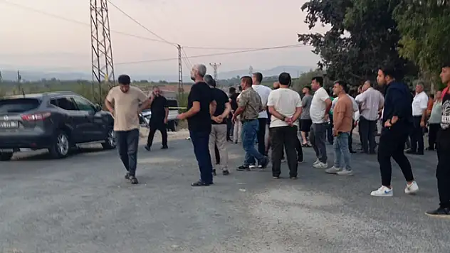 Mersin'de silahlı çatışmada ölen uzman çavuş ile amcası, son yolculuğuna uğurlandı

