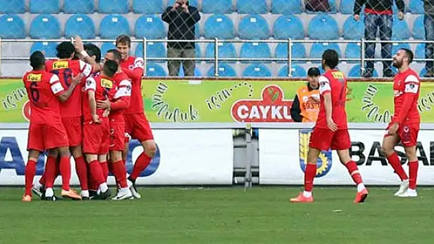 Mersin İdmanyurdu farklı kazandı