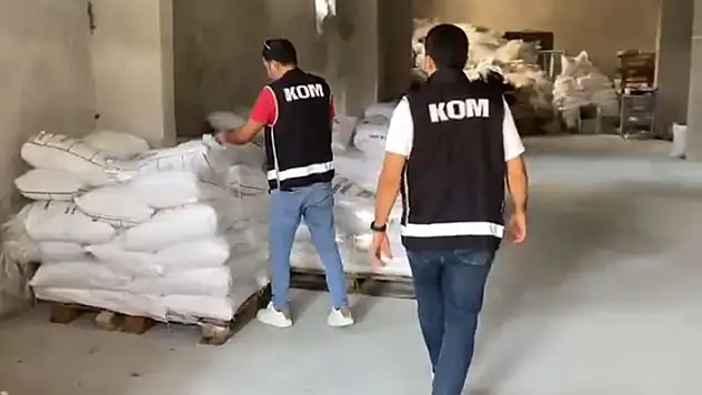 Mersin'de 50 ton sahte deterjan ele geçirildi

