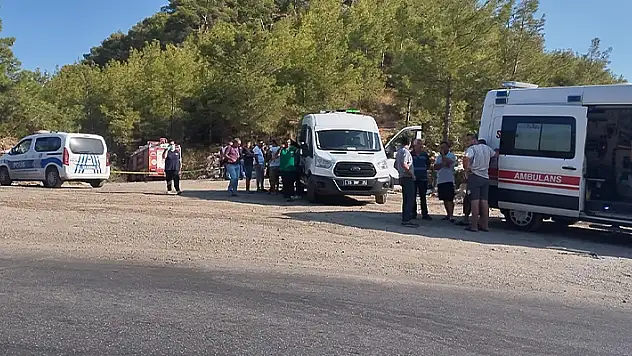 Mersin'de bir çöplükte çıplak erkek cesedi bulundu
