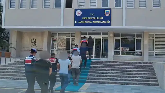 Mersin'de uluslararası uyuşturucu tacirlerine operasyon: 12 tutuklama
