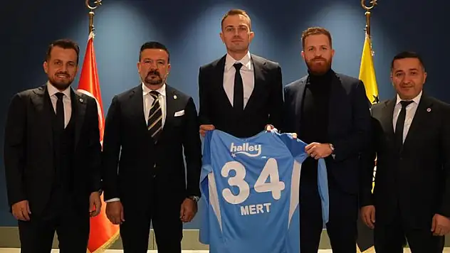 Mert Günok yuvasına döndü