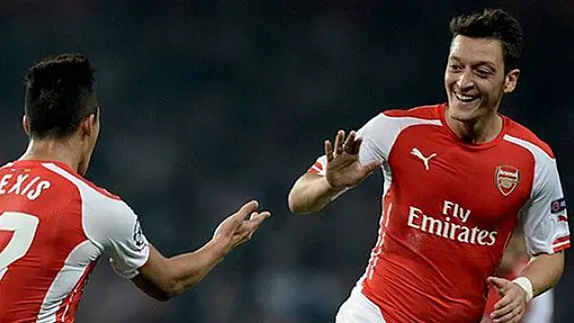 Mesut Özil 'Altın Top'u hedefliyor