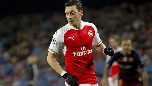 Mesut Özil Premier Lig'de rekor kırdı