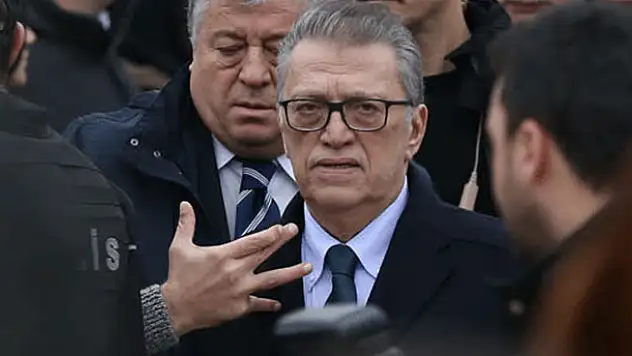 Mesut Yılmaz, oğluyla ilgili tüm gerçekleri anlattı