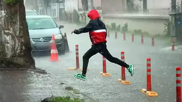 Meteoroloji Genel Müdürlüğünden 5 Mart için turuncu ve sarı uyarı! Konya ve Karaman da var
