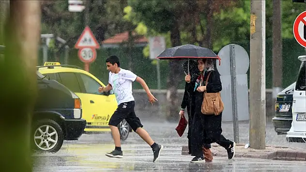 Meteoroloji Konya için kuvvetli yağış uyarısı verdi! 