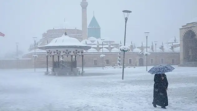 Meteoroloji saat verdi! Konya ve Karaman'da kar yağışına dikkat