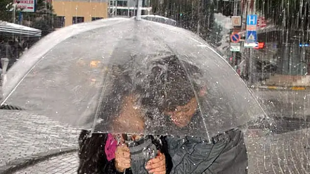 Meteoroloji saat verdi! Konya'ya yağmur geliyor!