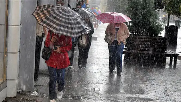 Meteorolojiden 3 ile yağış uyarısı... Konya'da hava nasıl olacak?