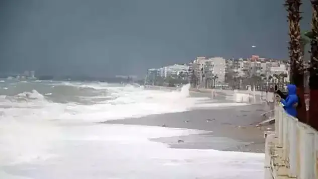 Meteorolojiden Antalya için çifte uyarı
